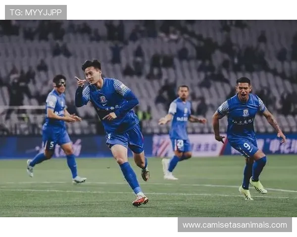 上海申花阵容结构稳定，但是否缺乏变化？